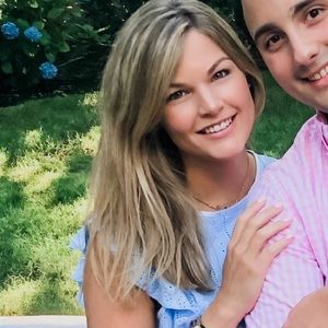 Meet your Posher, Cara